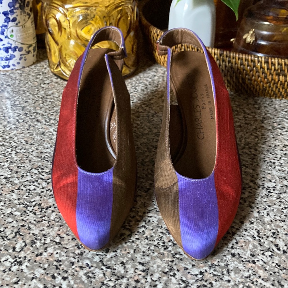 CHARLES JORDAN SATIN SPECTACULAR!
